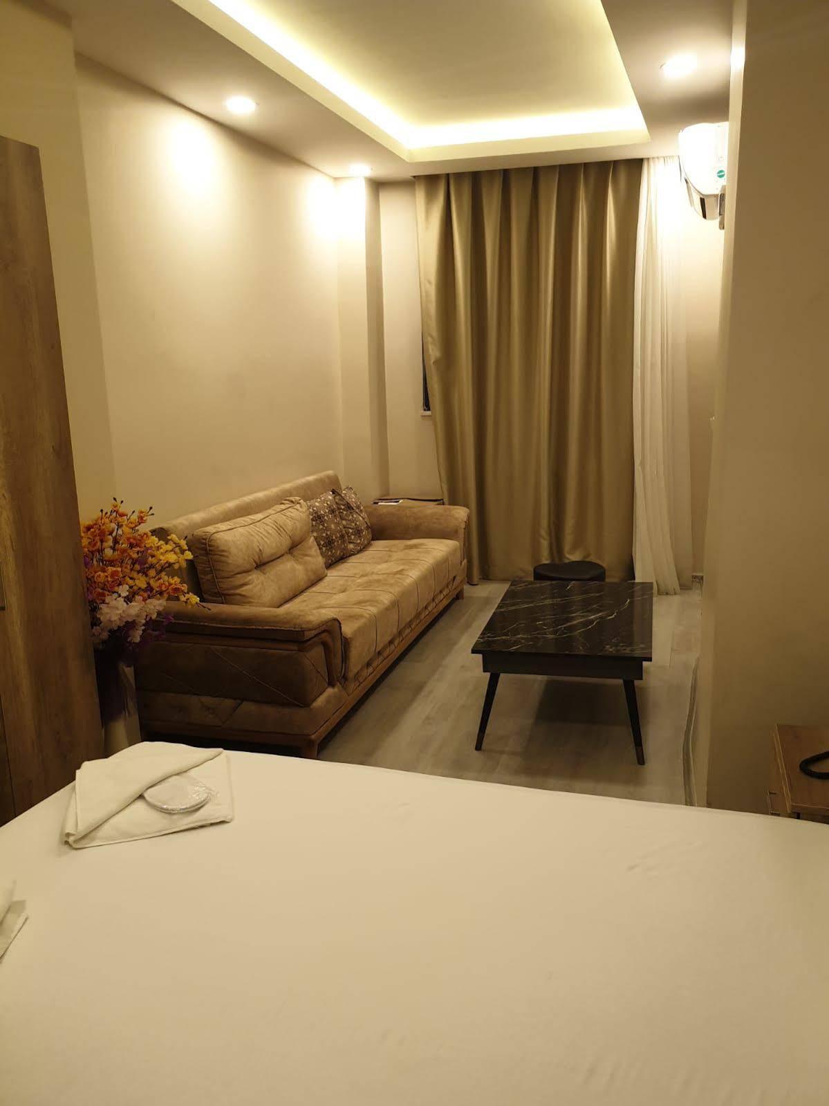 Destinia Pera Hotel Istanbul Exterior photo